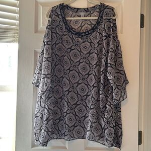 Catherine's 3XP Open Shoulder Tunic